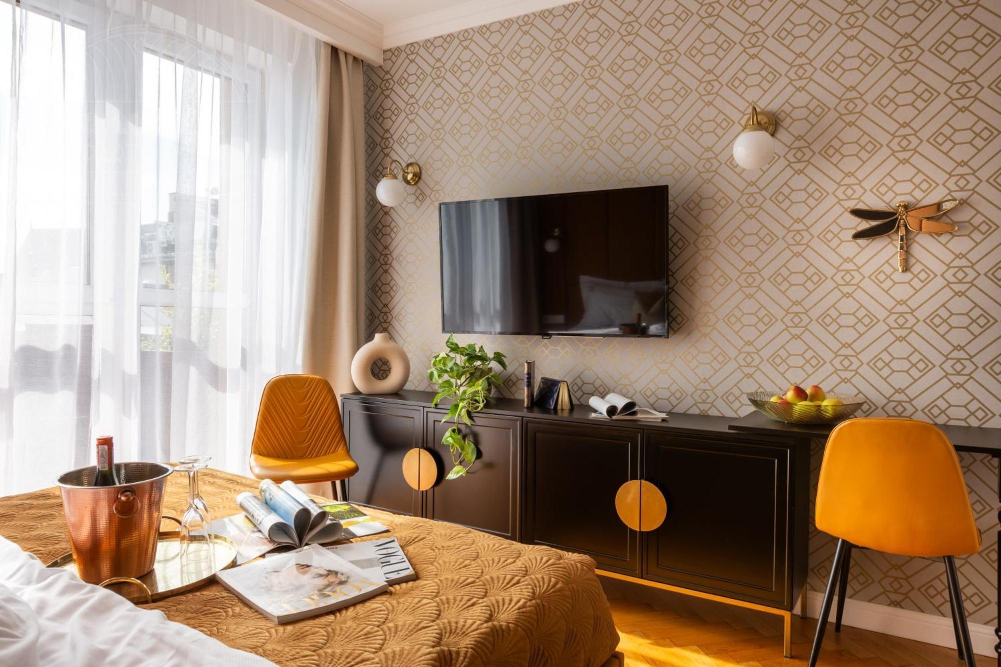 Feniks Fragola Apartments Main Square Krasków Eksteriør bilde