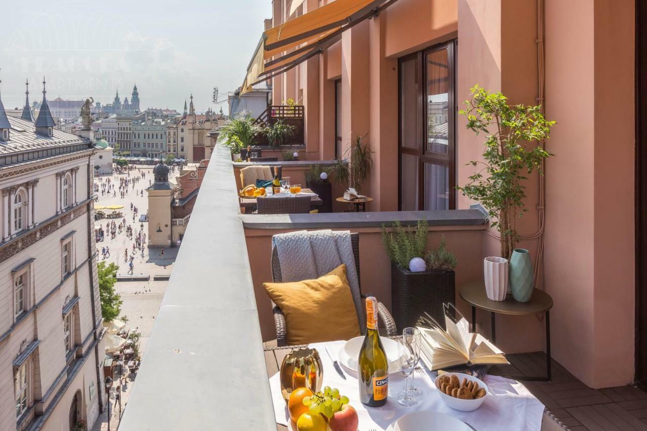 Feniks Fragola Apartments Main Square Krasków Eksteriør bilde
